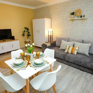Parti Setany Apartman
