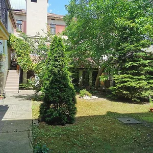  Apartman Tattoo Magyarország