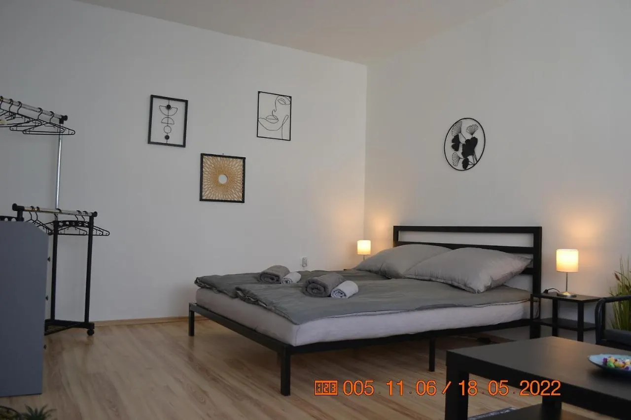 Sziget Apartman Eger 0*,
